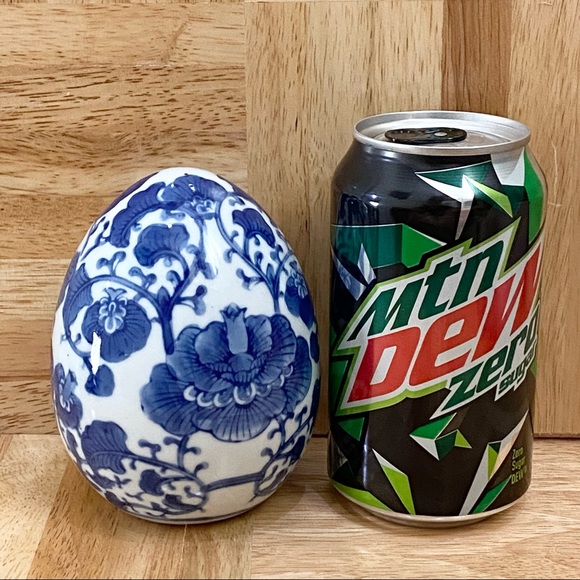 Vintage Lotus Flower Blue & White Chinoiserie Porcelain 4 1/2” Egg-shaped Decor - Picture 2 of 12